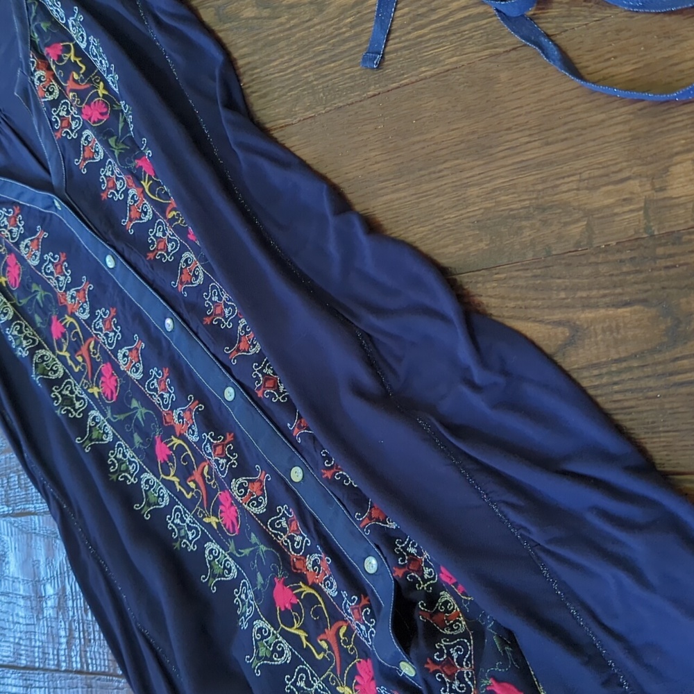 ANTHRO I Boho Navy Blue Plein Air Floral Embroidered Shirt Dress by Tiny, S - Picture 14 of 16
